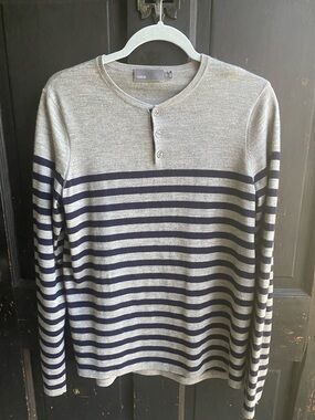 Vince Gray & Navy Striped Henley Sweater